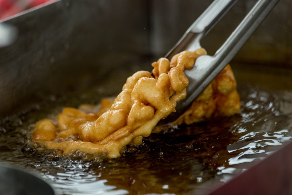 funnel-cake-2396098_1280